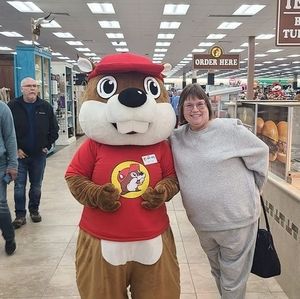 Meet your Posher, Cindy